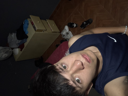 @uriiiel from Canada