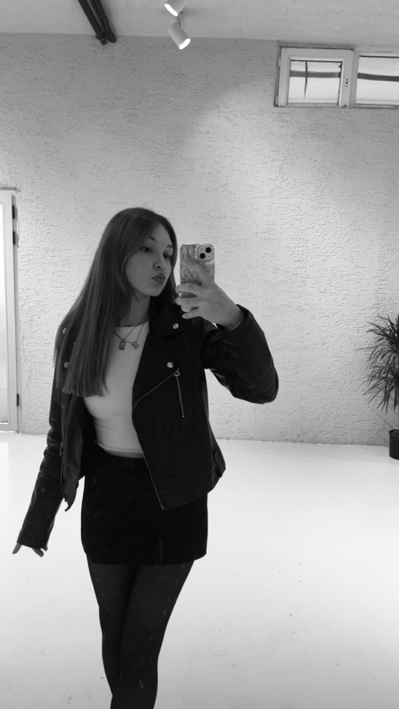@_esleemm from Turkey