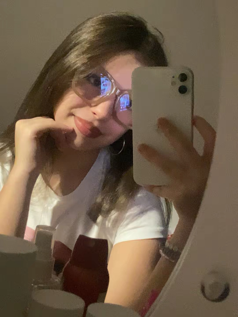 @zsofii from Hungary