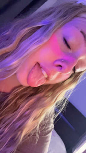 @shylahmerrall_ from Australia