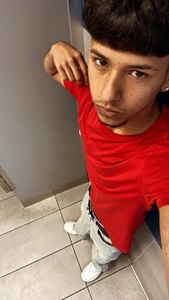 @u19917987