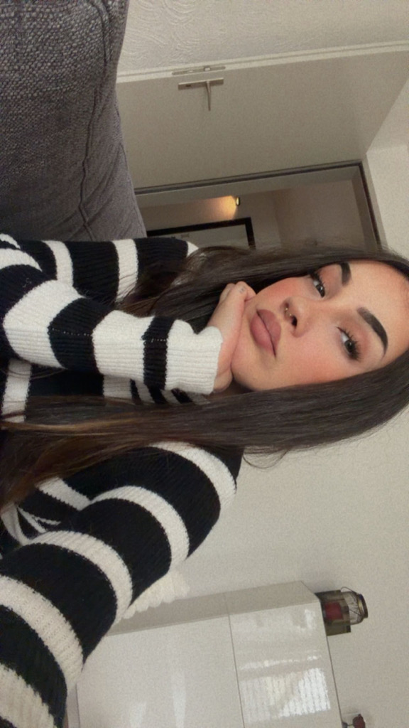 @shaylla from Switzerland