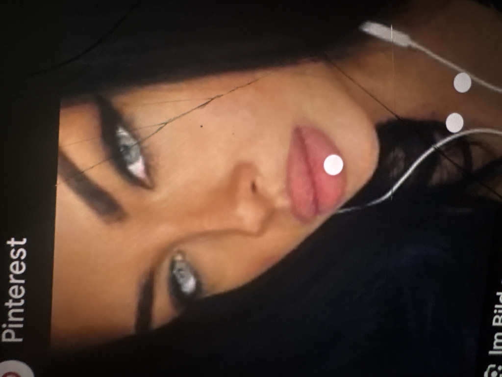 @alina1255 from Switzerland