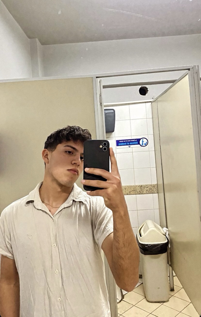 @josiaxferreirax from Argentina