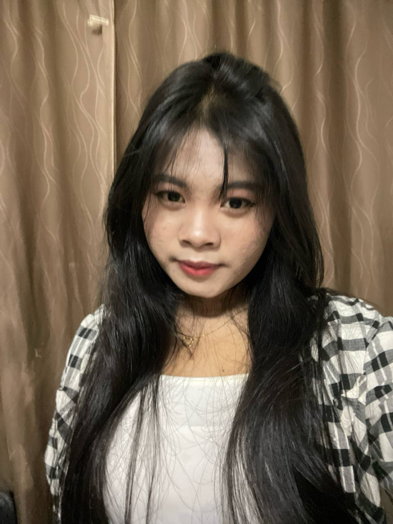 @yuueii123 from Switzerland