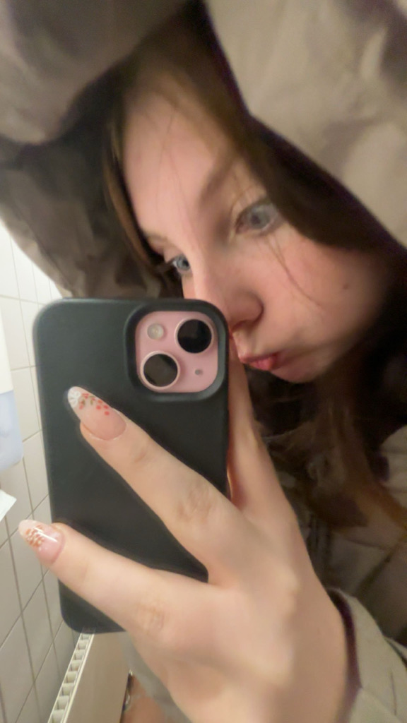 @kkkkkkkkk123 from Denmark