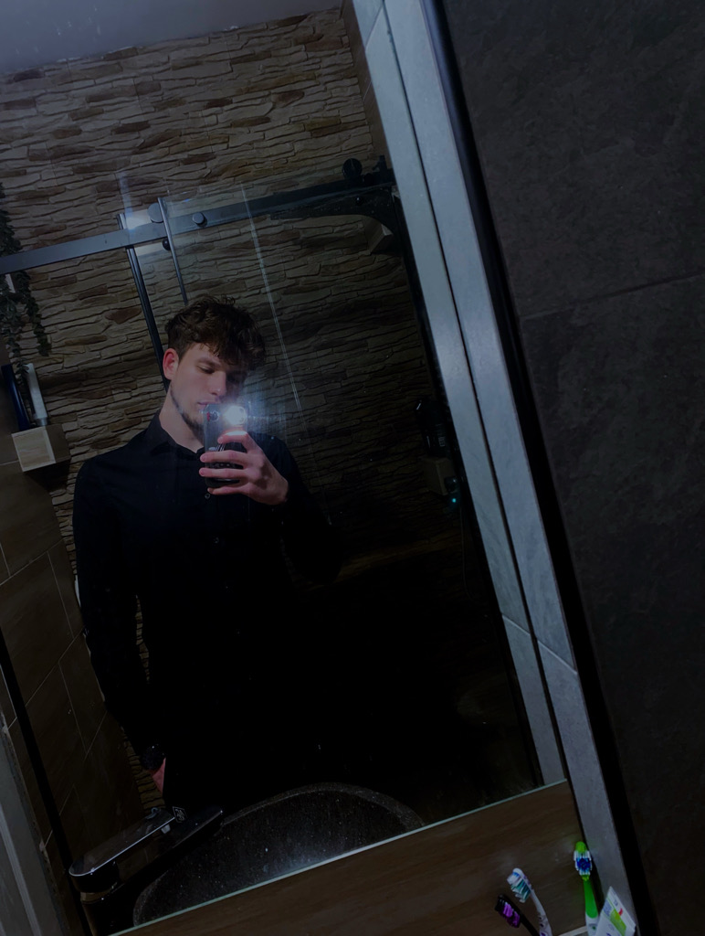 @dominik18 from Hungary