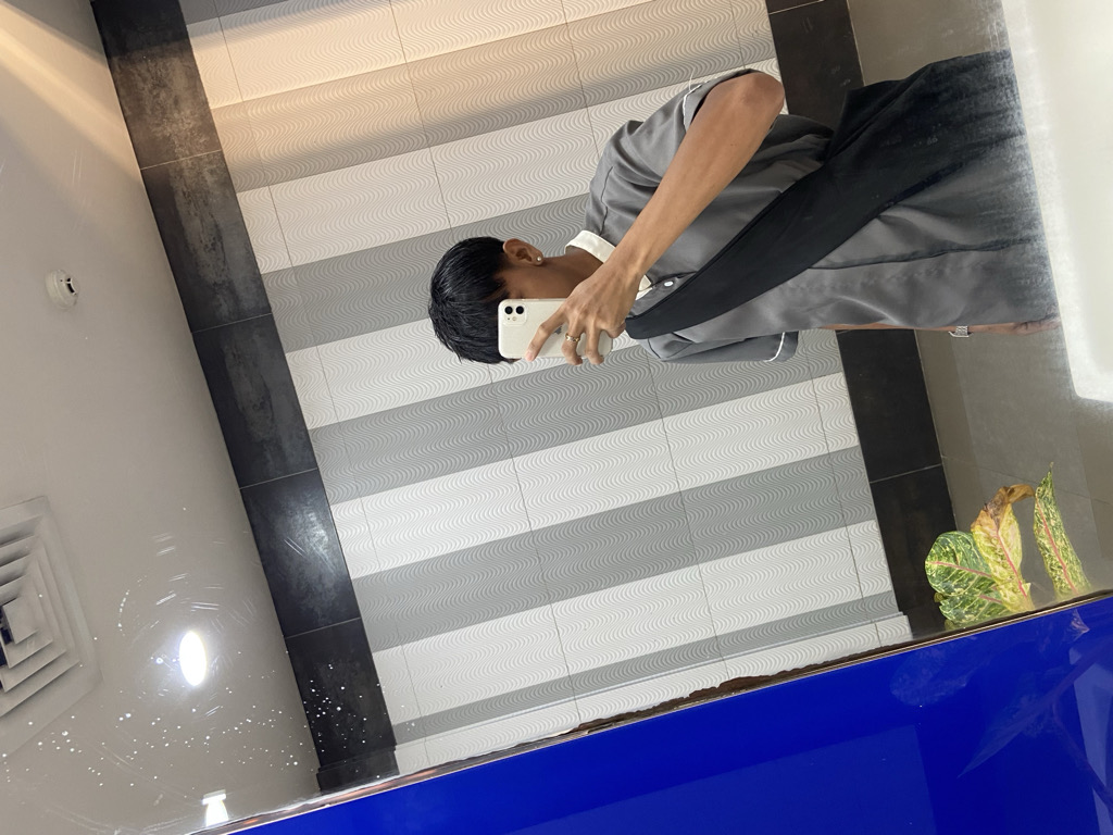 @briee