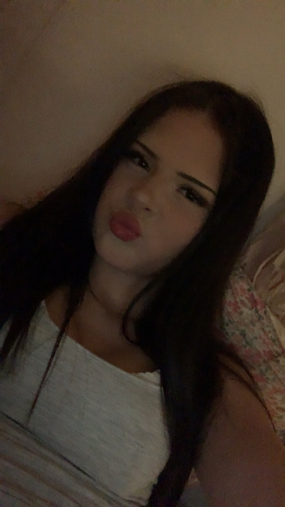 @elliebellie from Denmark