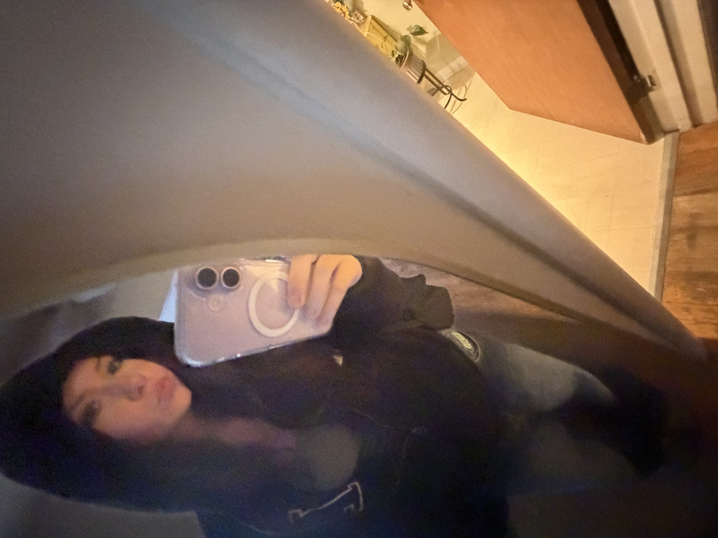 @blueicee_ from Denmark
