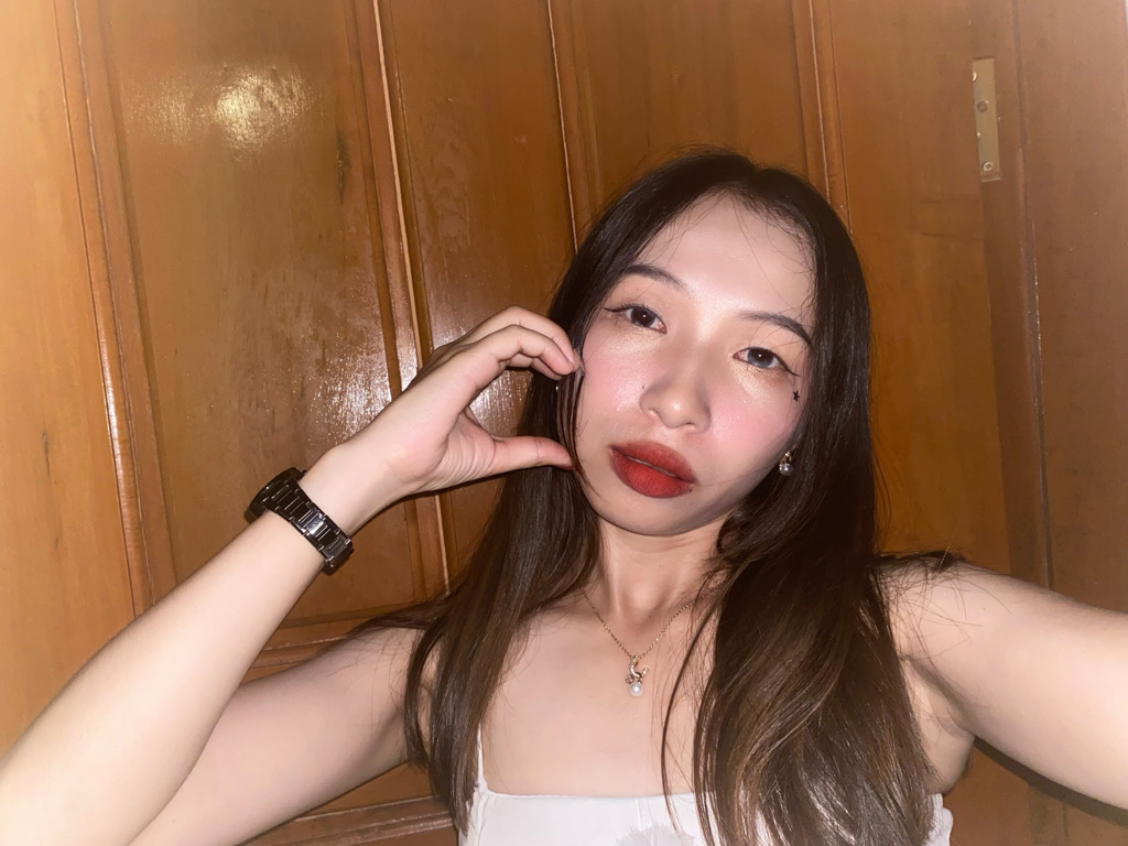 @baeji01__ from South Korea