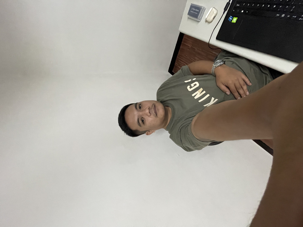 @drinidrin from Israel