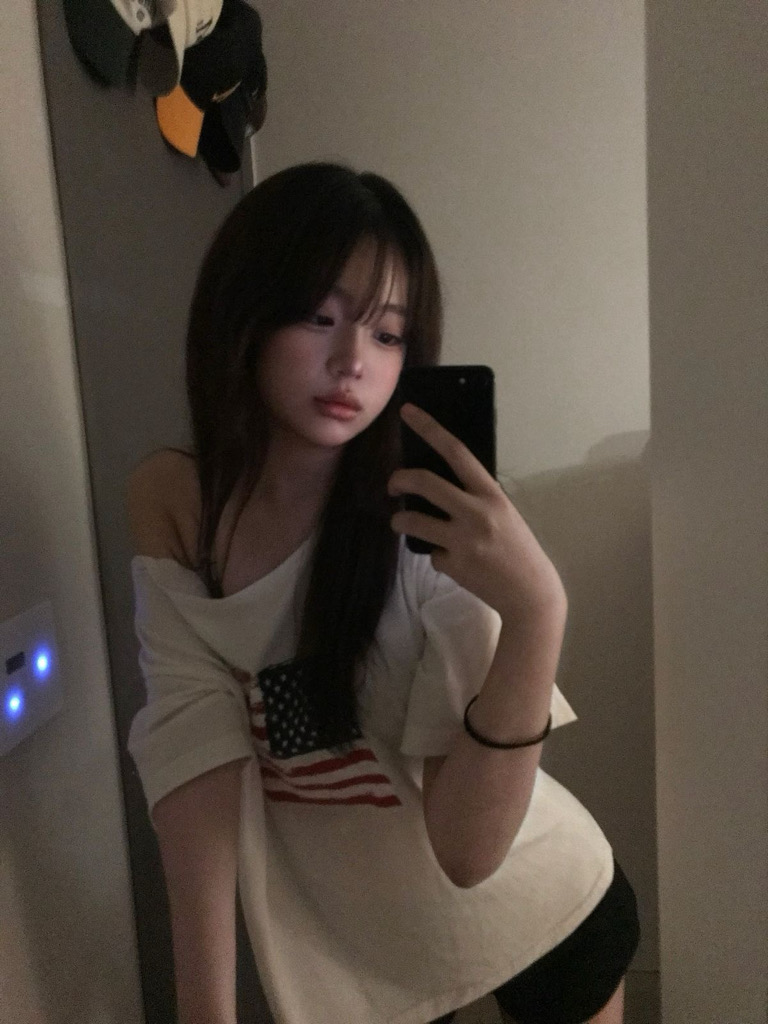 @u55560304 from South Korea