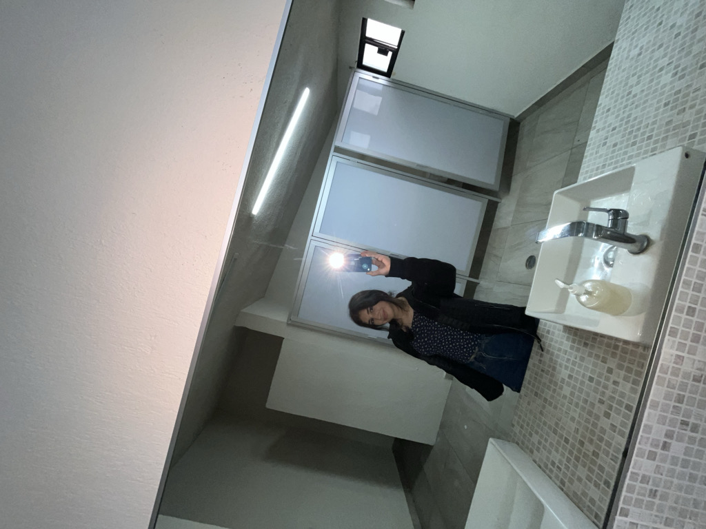 @valeriajujuju