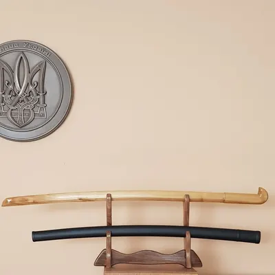 Puinen šaška (kaukasialainen sapeli) 93 cm, robinia, muovisaya