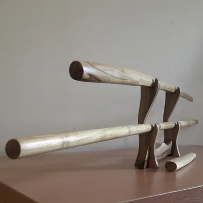 Asesetti: Bokken Daito 102 cm, jo 128 cm ja tanto, robinia