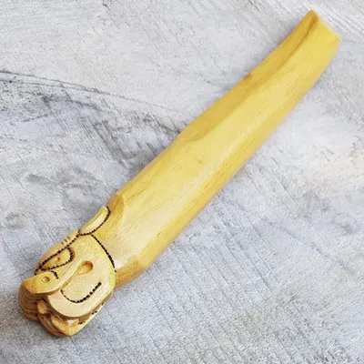 Tanto Deluxe Dragon, robinia