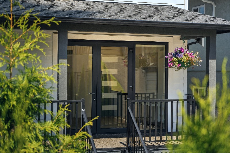 Rear Entry in Vancouver