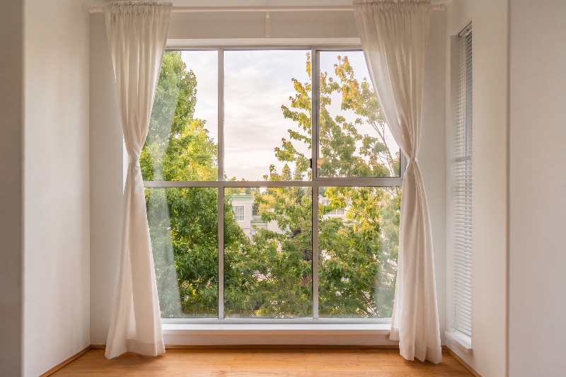 Living Room Window Seat in Richmond