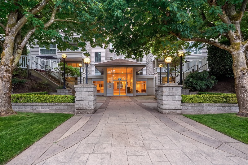Building Entrance in Richmond