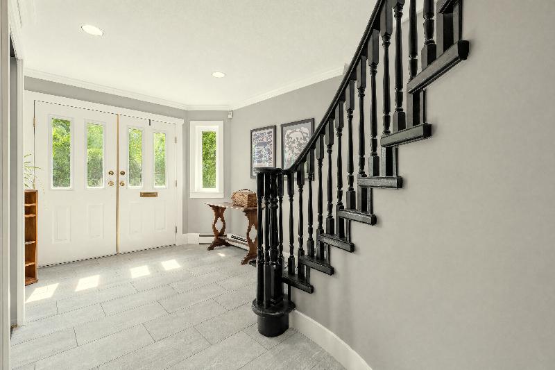 Entry And Staircase in Vancouver