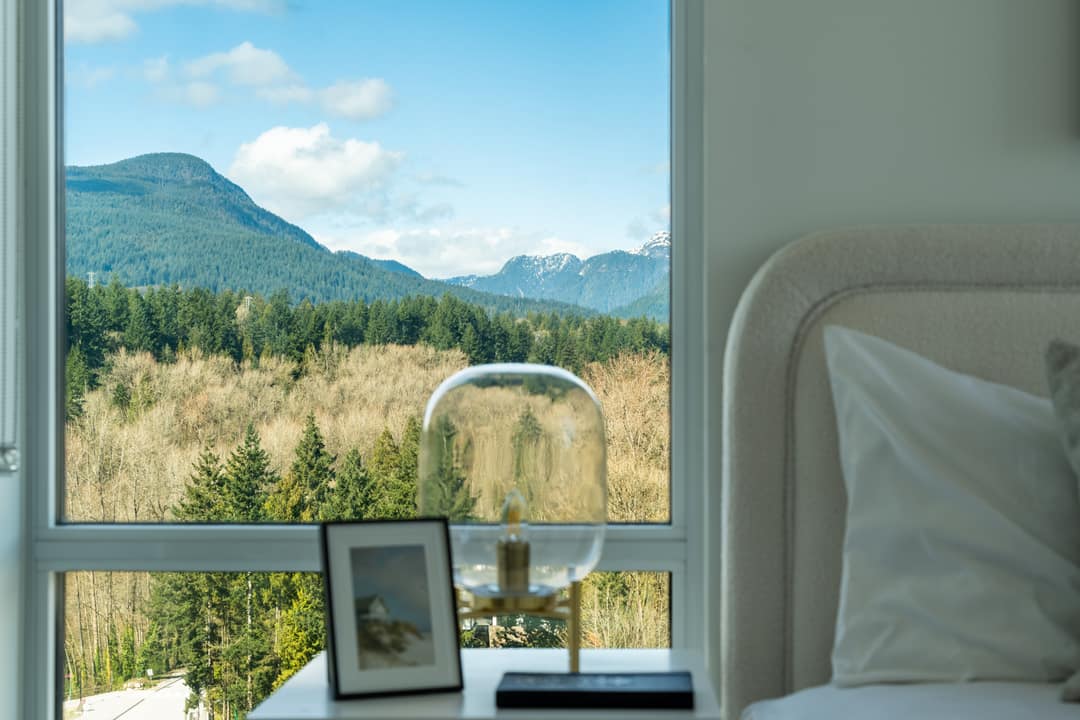 Bedroom Lamp Detail in North Vancouver