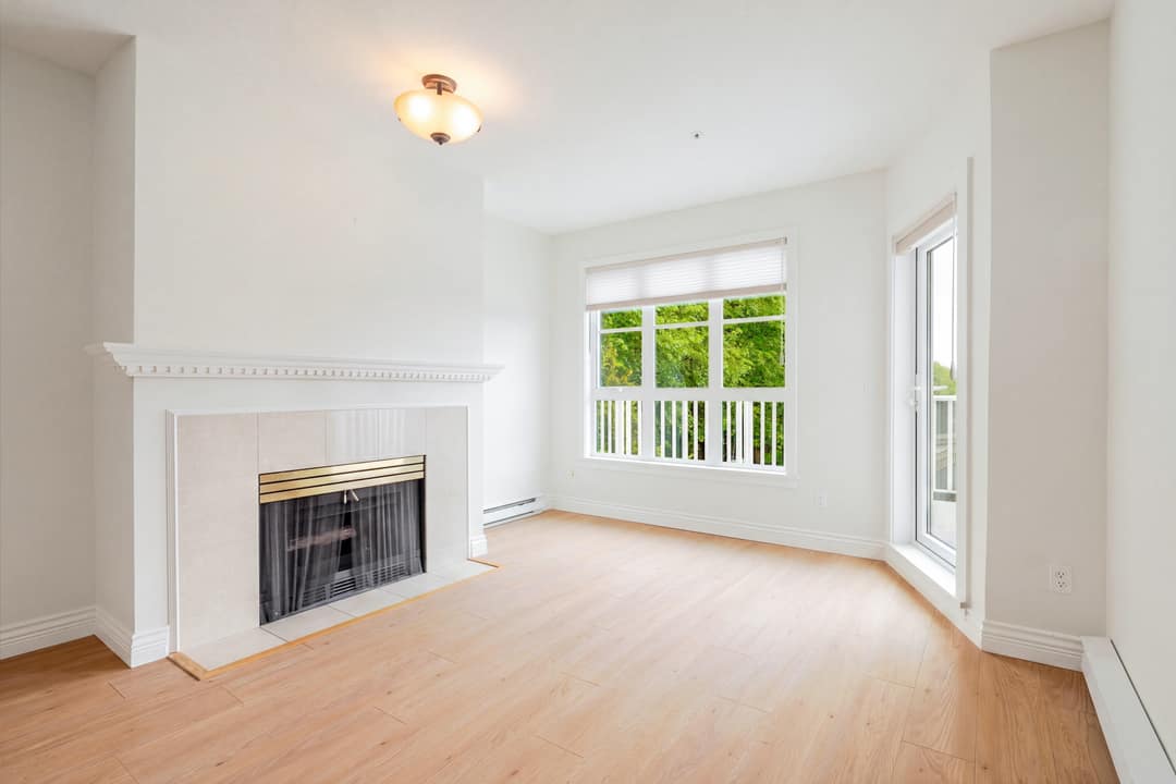 Living Room Fireplace in Vancouver