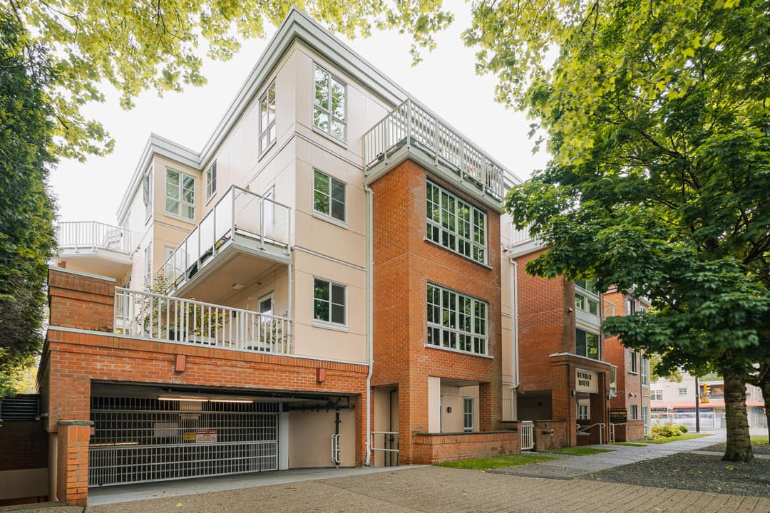 Exterior Rear in Vancouver