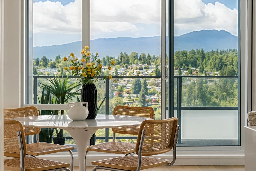 Dining in North Vancouver
