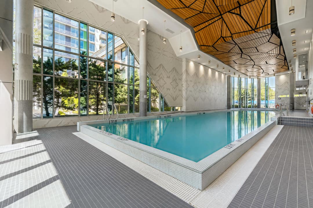Amenities Pool in North Vancouver