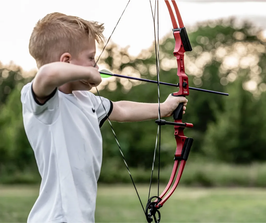 Image of an excited Archery On Me gift card recipient. Their thank you note is below.