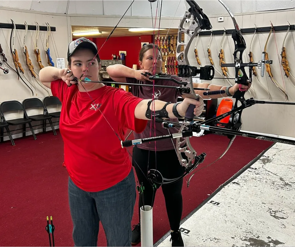 Image of an excited Archery On Me gift card recipient. Their thank you note is below.