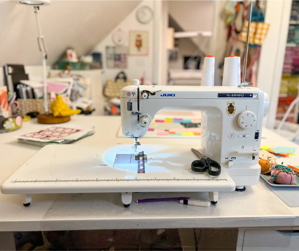 Image of an excited Sewing On Me gift card recipient. Their thank you note is below.
