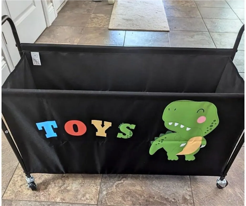 Image of an excited Toys On Me gift card recipient. Their thank you note is below.