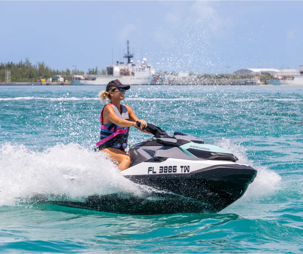 Image of an excited Water sports On Me gift card recipient. Their thank you note is below.
