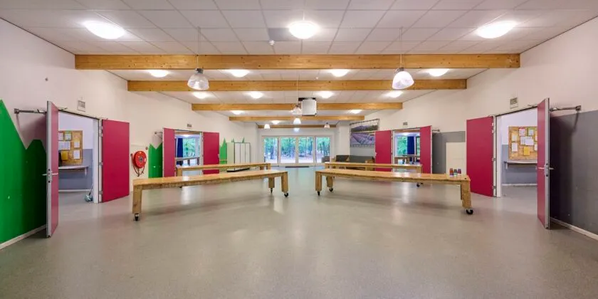 Paasheuvelgroep Austerlitz: terrein en gebouwen