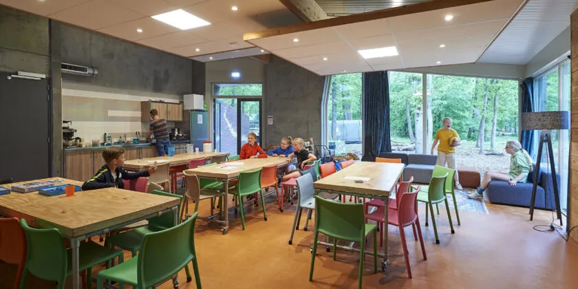 Paasheuvelgroep Austerlitz: terrein en gebouwen