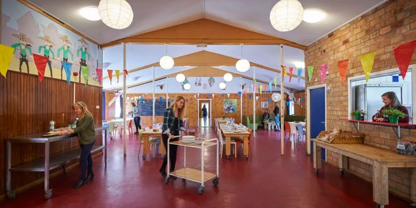 Paasheuvelgroep Austerlitz: terrein en gebouwen