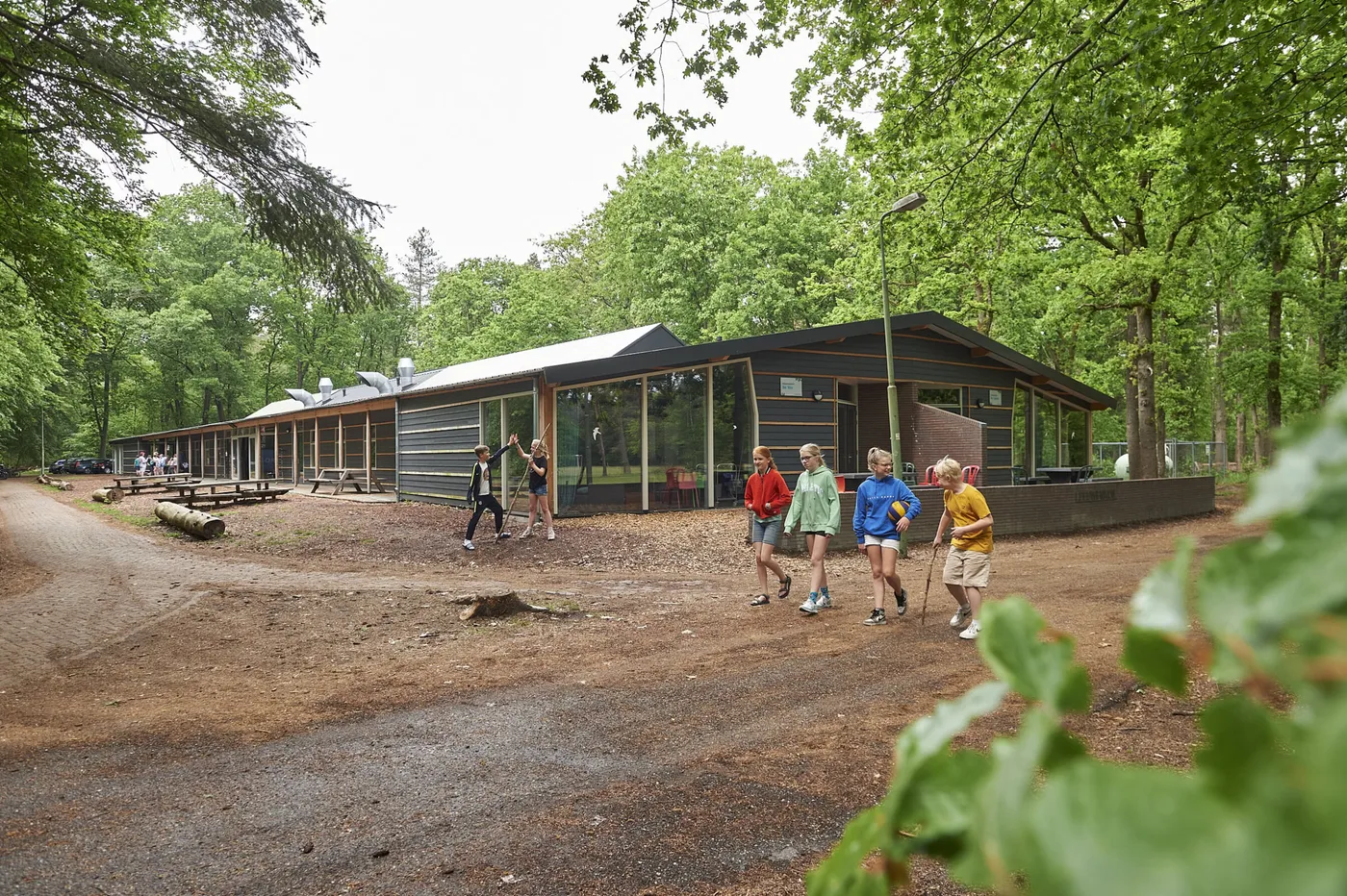 Paasheuvelgroep Austerlitz: terrein en gebouwen