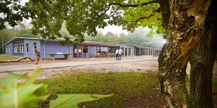 Paasheuvelgroep Austerlitz: terrein en gebouwen