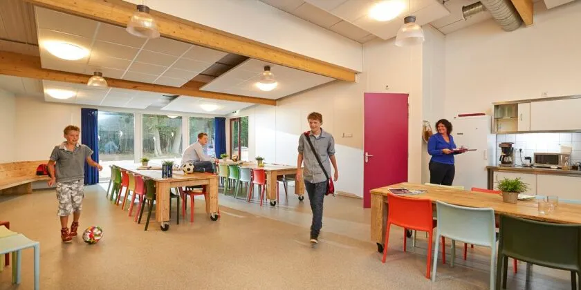 Paasheuvelgroep Austerlitz: terrein en gebouwen