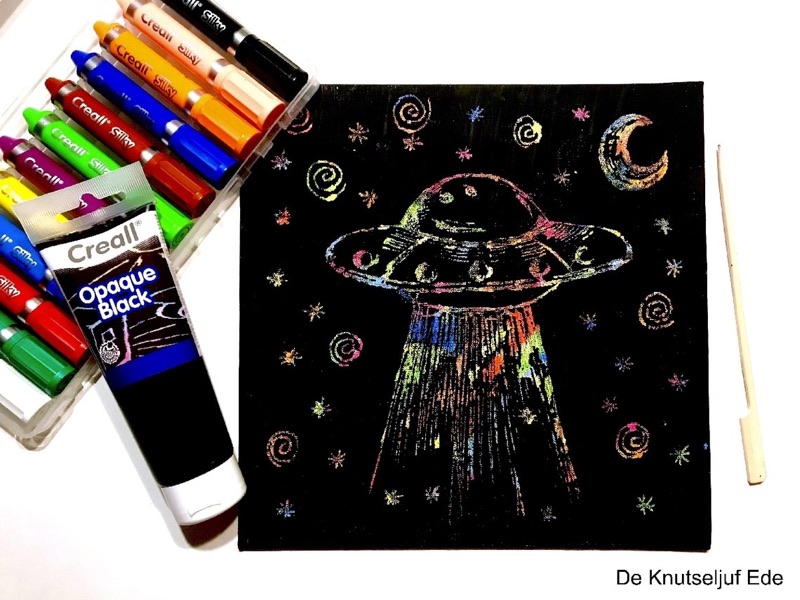 Voorbeeld van Scratch art: krastekening van een ufo