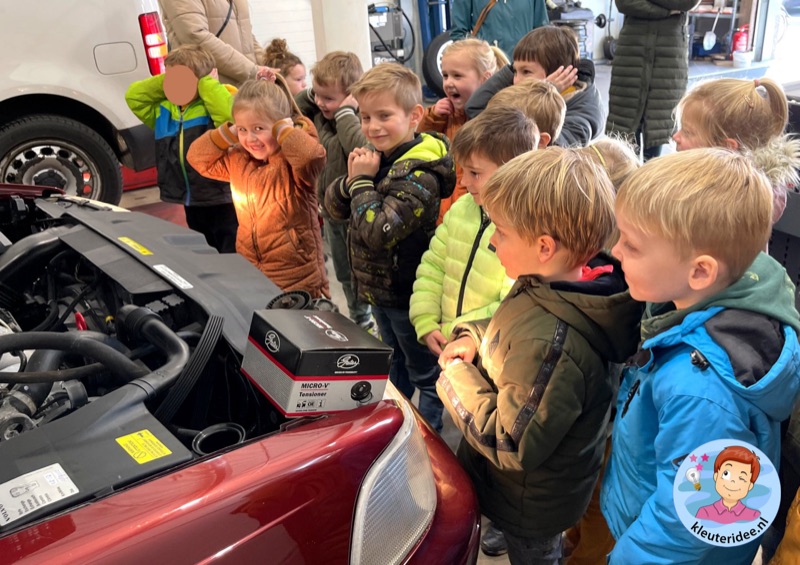 Voorbeeld van Excursie naar de garage