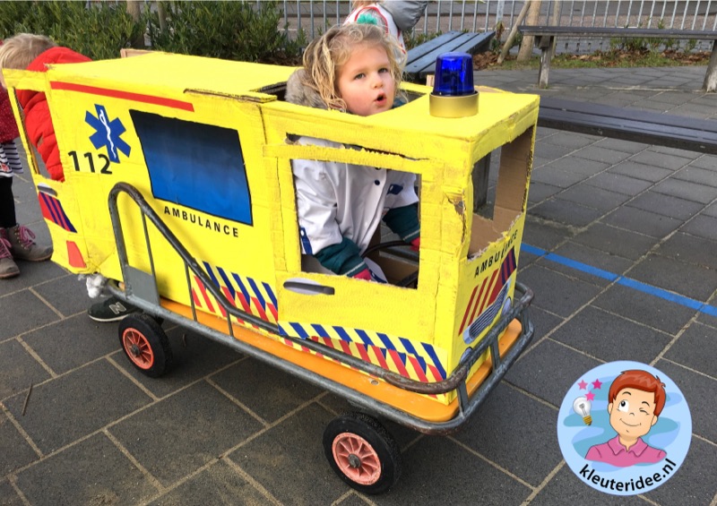 Voorbeeld van Buitenspel ambulance