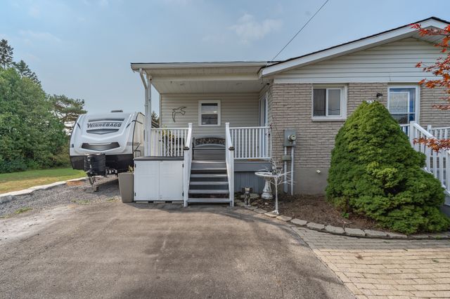 7-142 Ontario St Brighton, ON