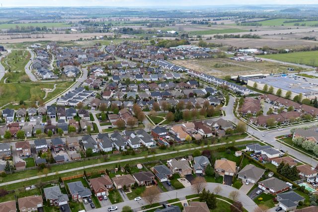5-796 Prince of Wales Dr PEC, ON