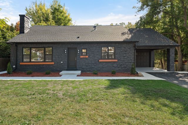 19-124 Colborne St Fenelon Falls, ON