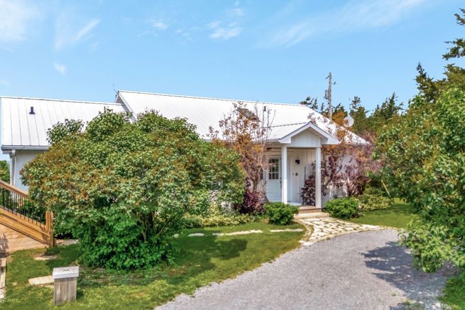 20-2992 County Rd 7 PEC, ON
