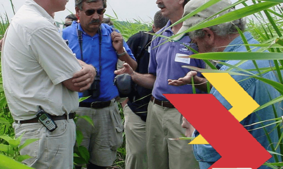 Environmental Project Management: Stakeholder Collaboration-Logo