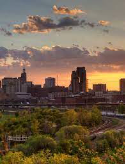 Leading Sustainable Community Transformation Specialization-Logo